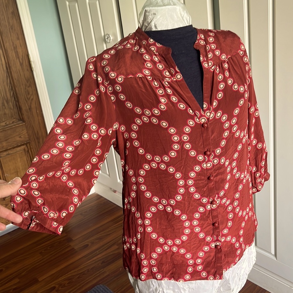 Banana Republic silk 3/4 sleeve lightweight shirt Women's M